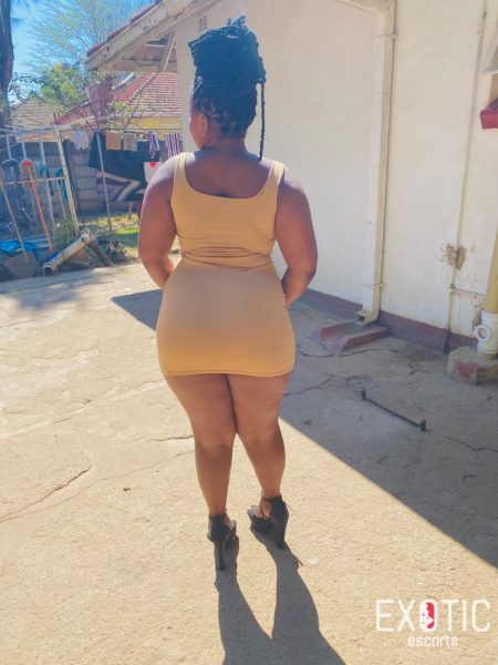 Millan, escort in Budiriro, Zimbabwe (photo 2)