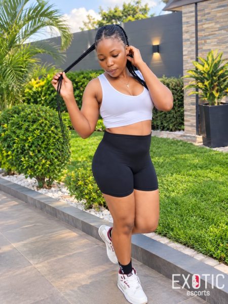 Sasha, escort in Cranborne, Zimbabwe